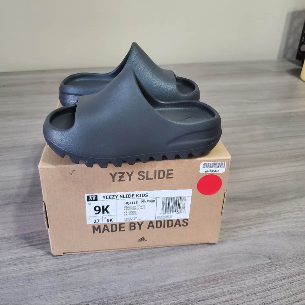 Adidas Kids Yeezy Slide - Gray